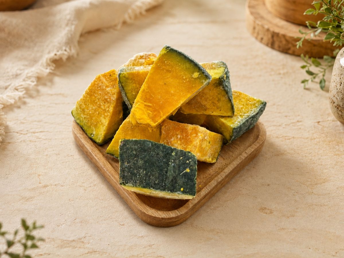 Bí Đỏ Cắt Cục Có Vỏ Cấp Đông